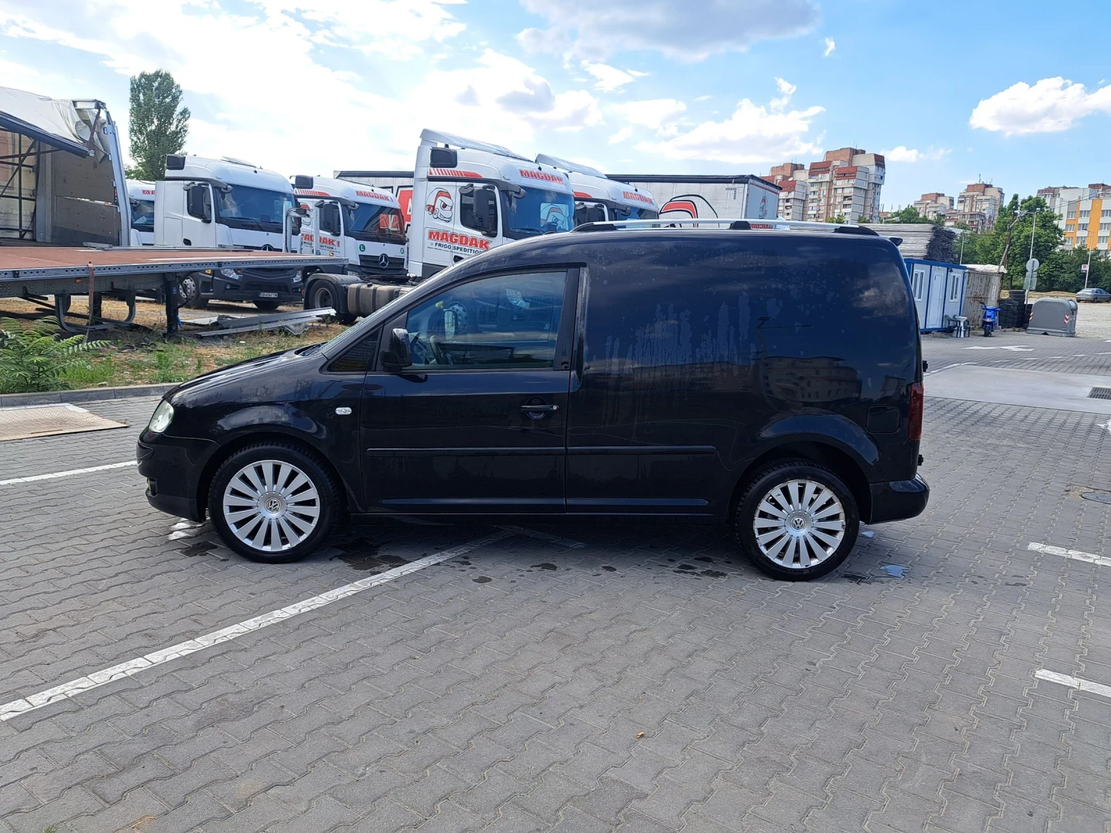 VW Caddy 2.0SDI КЛИМАТИК - изображение 4