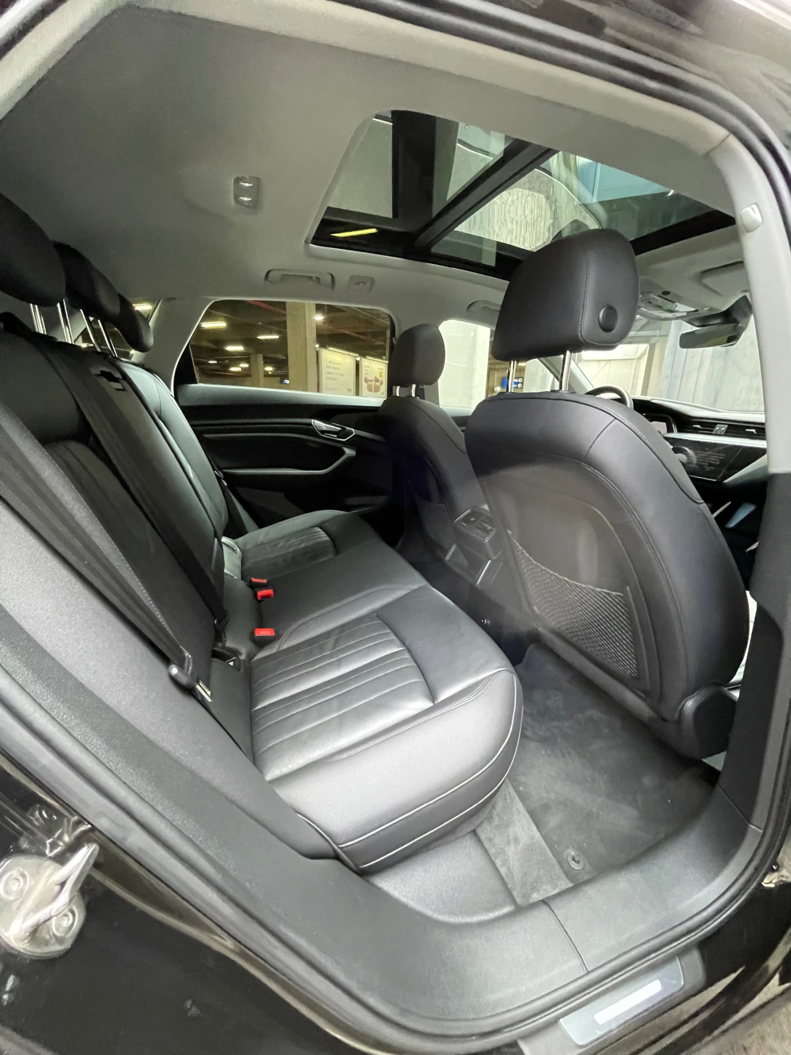 Audi E-Tron 100% SOH Гаранция 07/28 - изображение 6