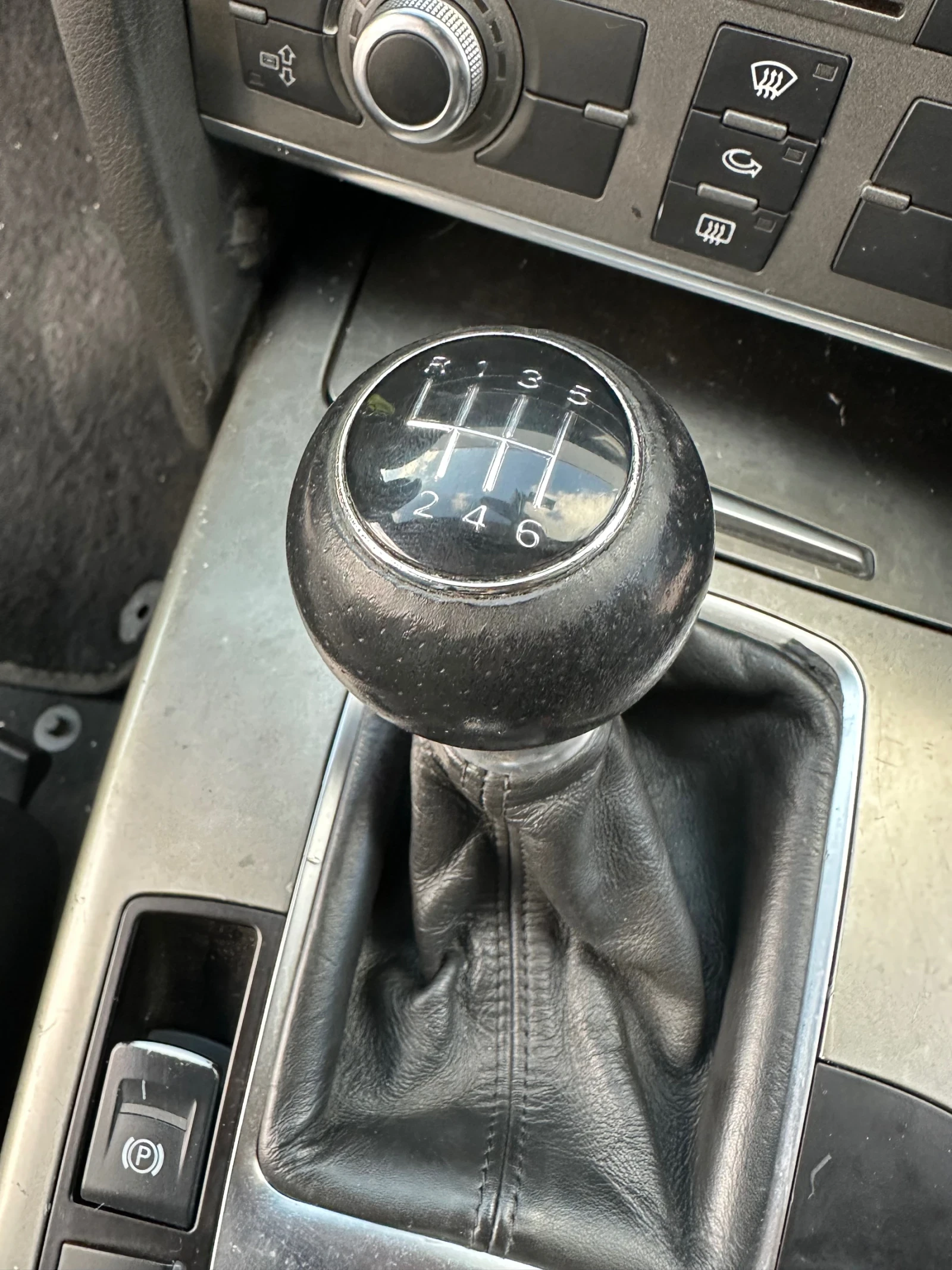 Audi A6 2.0TDI S-Line - изображение 7