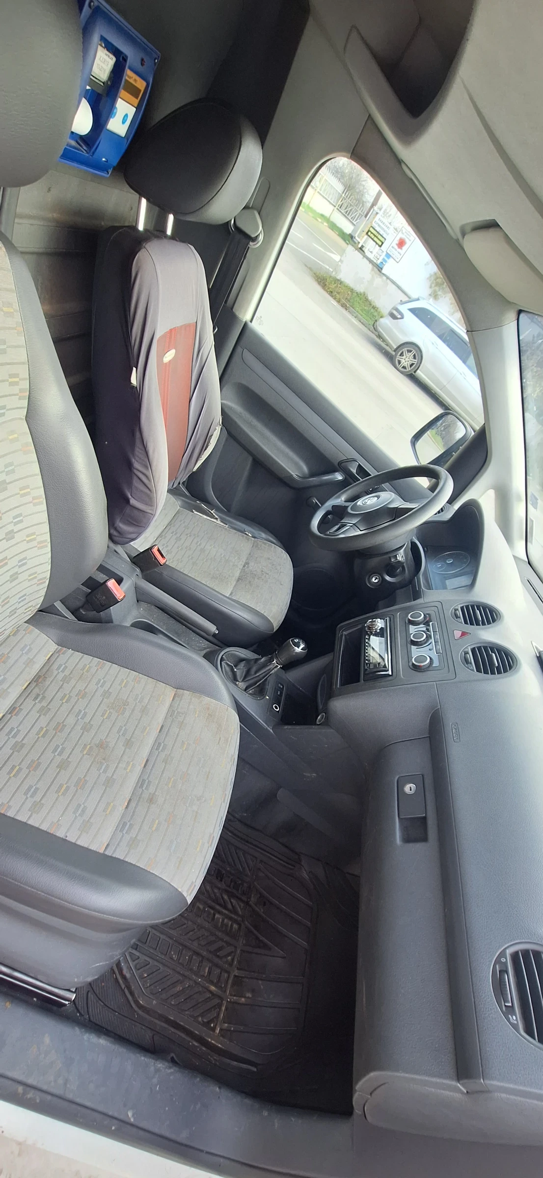 VW Caddy 1.6 lpg - изображение 7