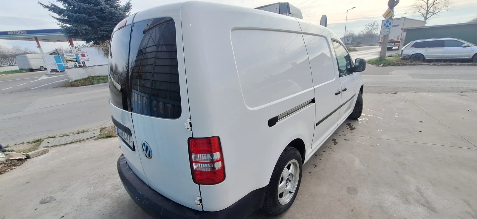 VW Caddy 1.6 lpg - изображение 4