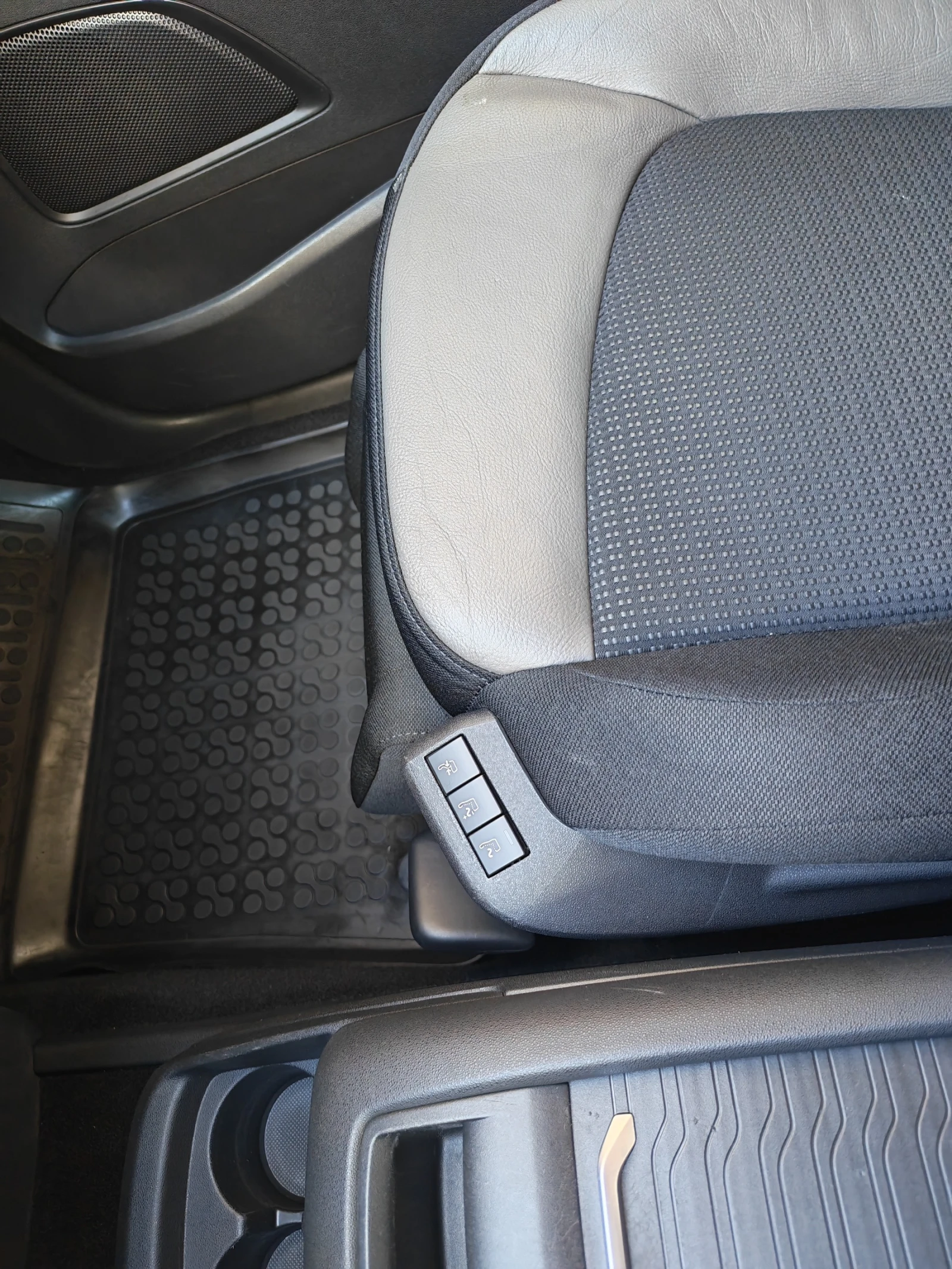 Citroen C4 Picasso Exclusive, снимка 8 - Автомобили и джипове - 54912861