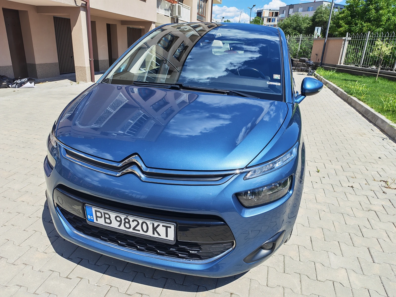Citroen C4 Picasso Exclusive, снимка 2 - Автомобили и джипове - 54912861