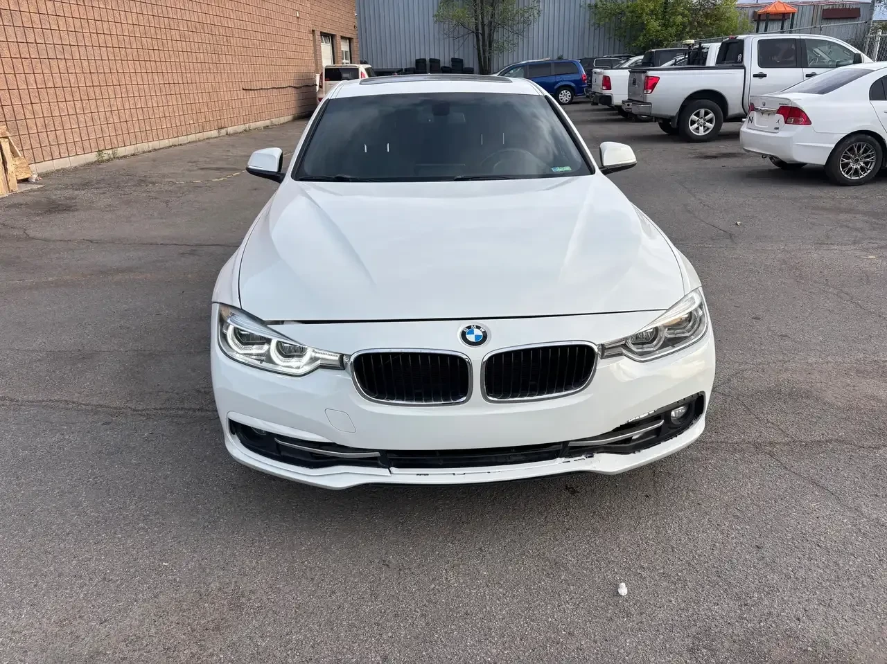 BMW 330 i xDrive| CAM| KEYLESS| PANO| �������| ������ ���� | Mobile.bg � ����������� 8
