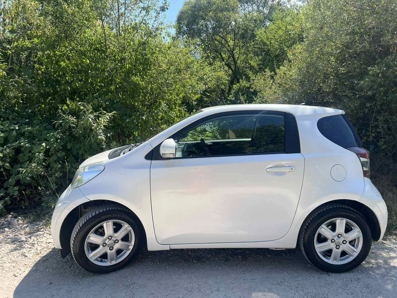 Toyota IQ, снимка 3 - Автомобили и джипове - 55555817