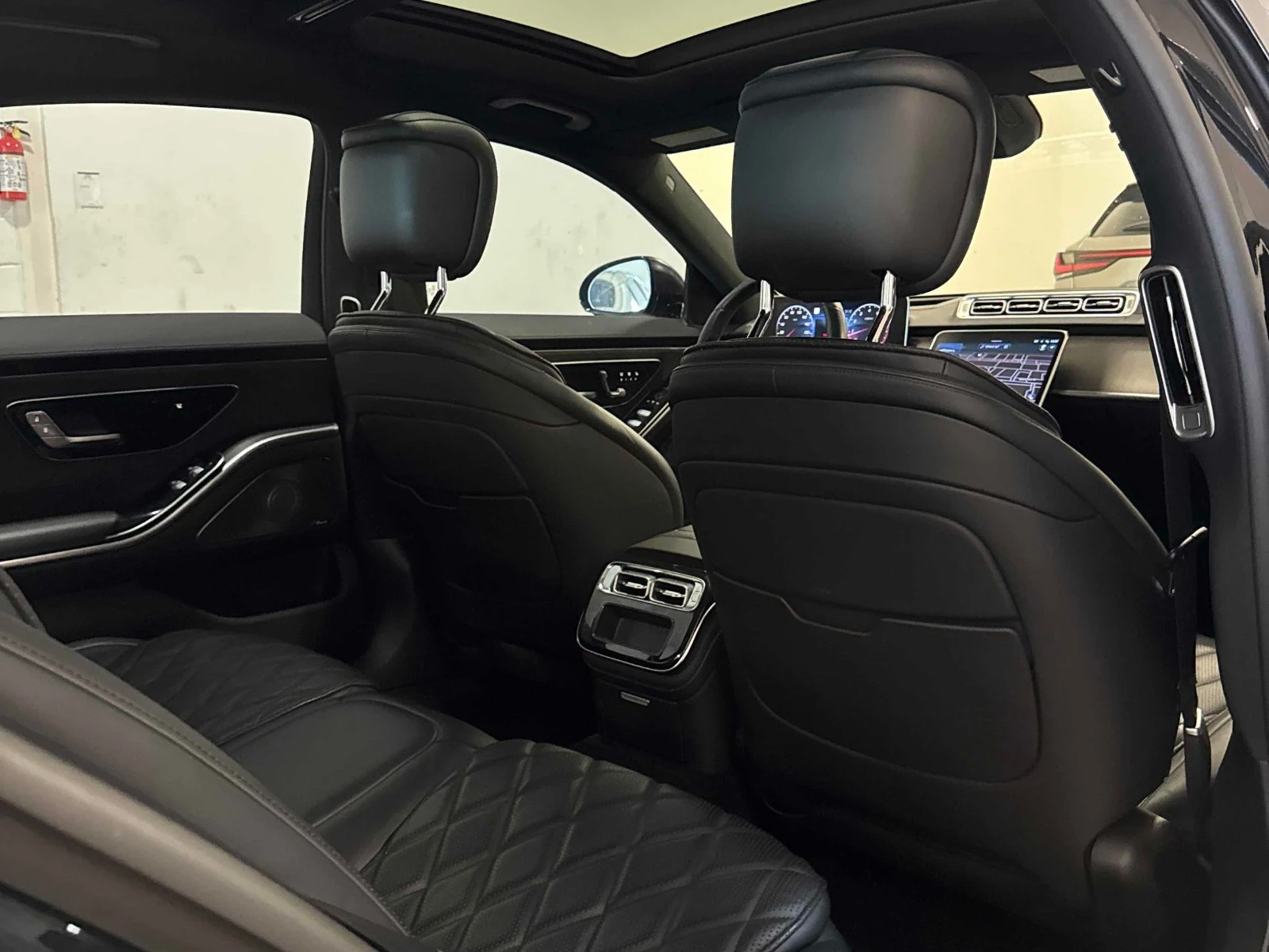 Mercedes-Benz S 580 ЦЕНА ДО БЪЛГАРИЯ РЕГИСТРАЦИЯ & АВТОКРЕДИТ, снимка 13 - Автомобили и джипове - 55605668