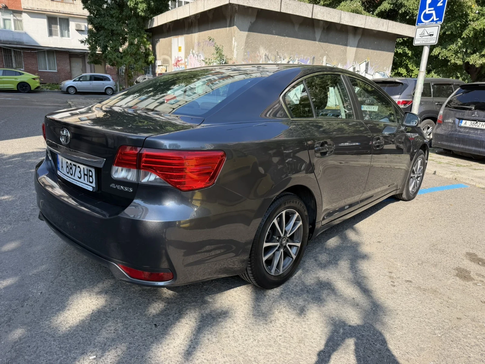 Toyota Avensis, снимка 5 - Автомобили и джипове - 55655109