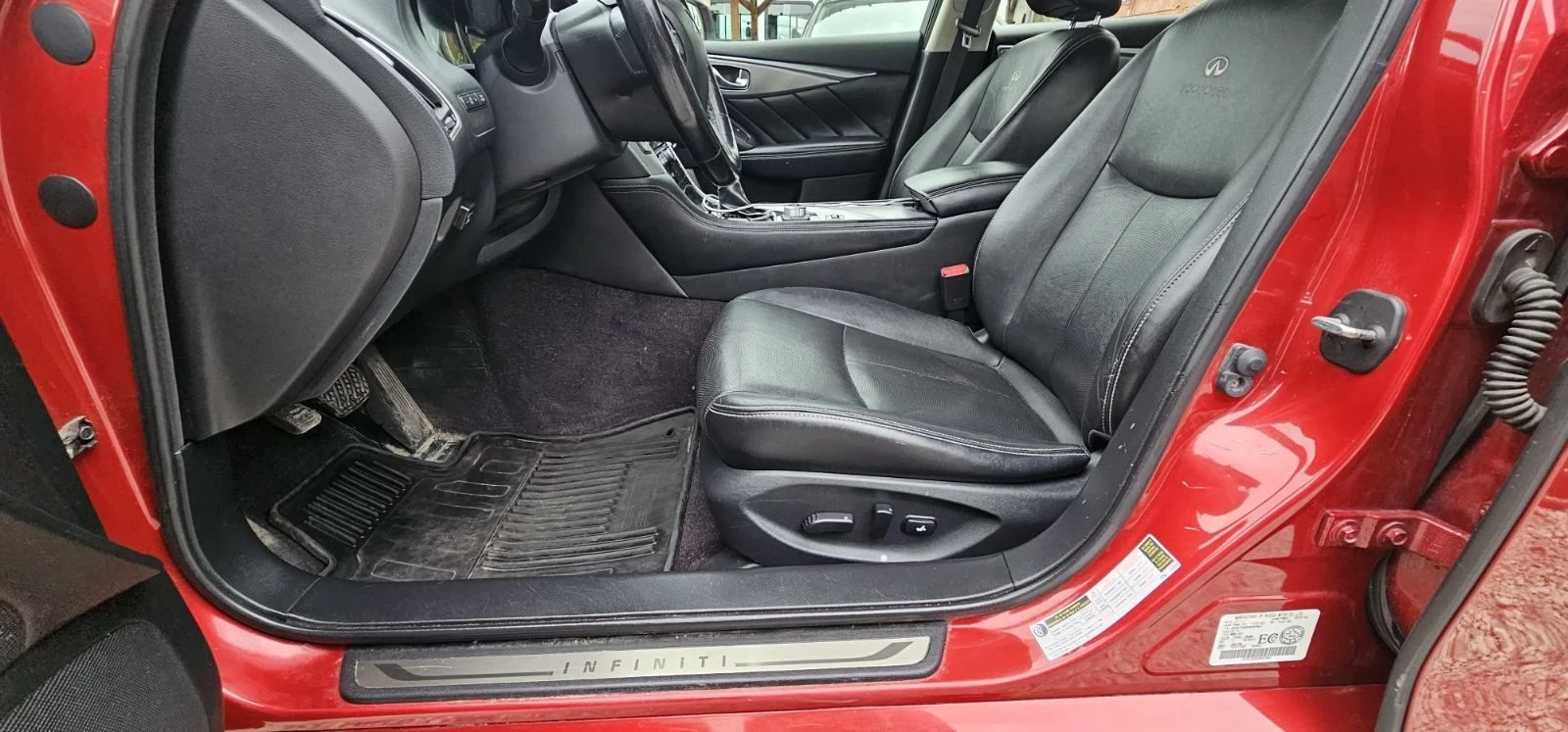 Infiniti Q50 SPORT AWD, снимка 12 - Автомобили и джипове - 55659547