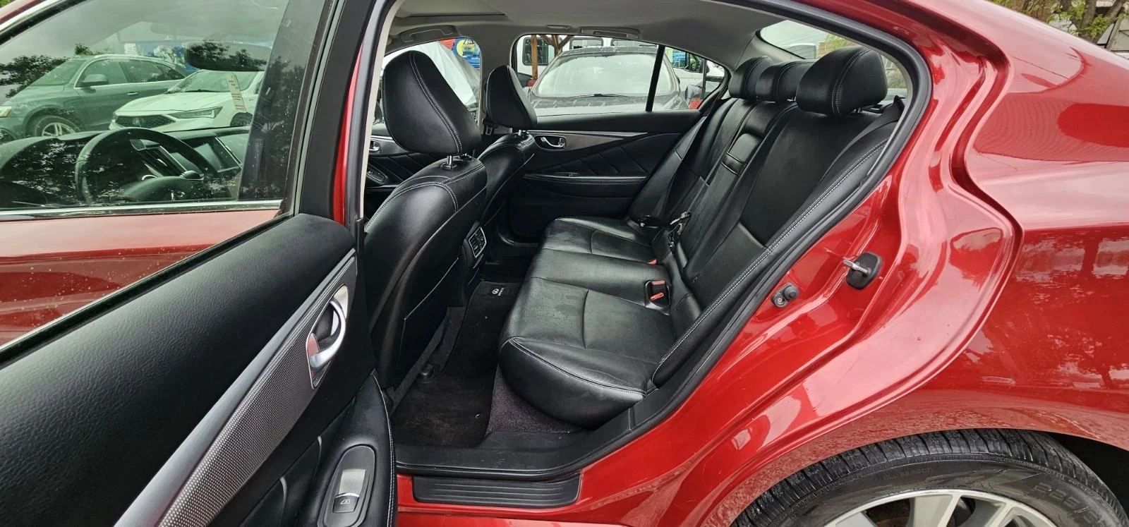 Infiniti Q50 SPORT AWD, снимка 11 - Автомобили и джипове - 55659547