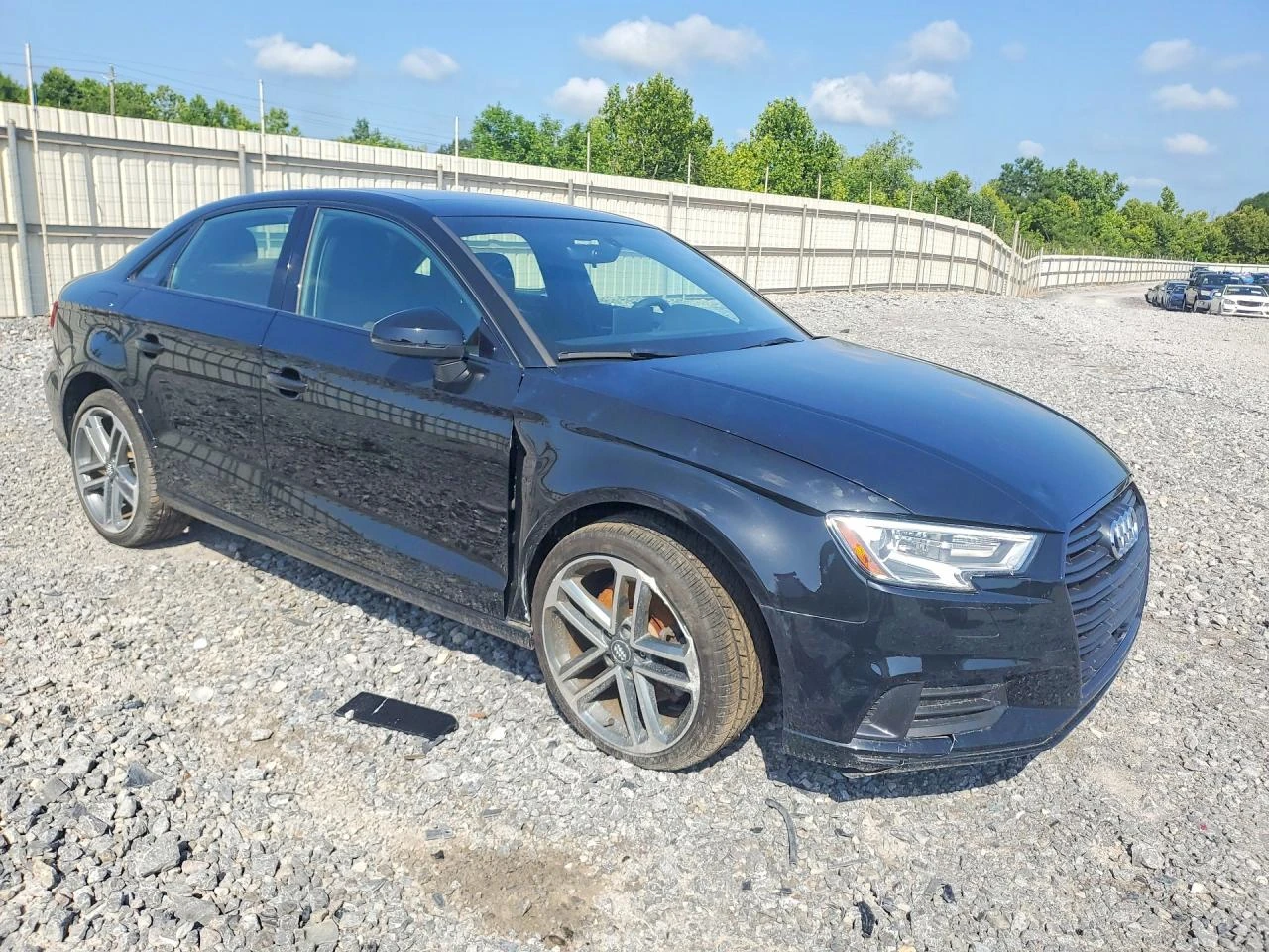Audi A3 2.0l Premium, снимка 4 - Автомобили и джипове - 55812804
