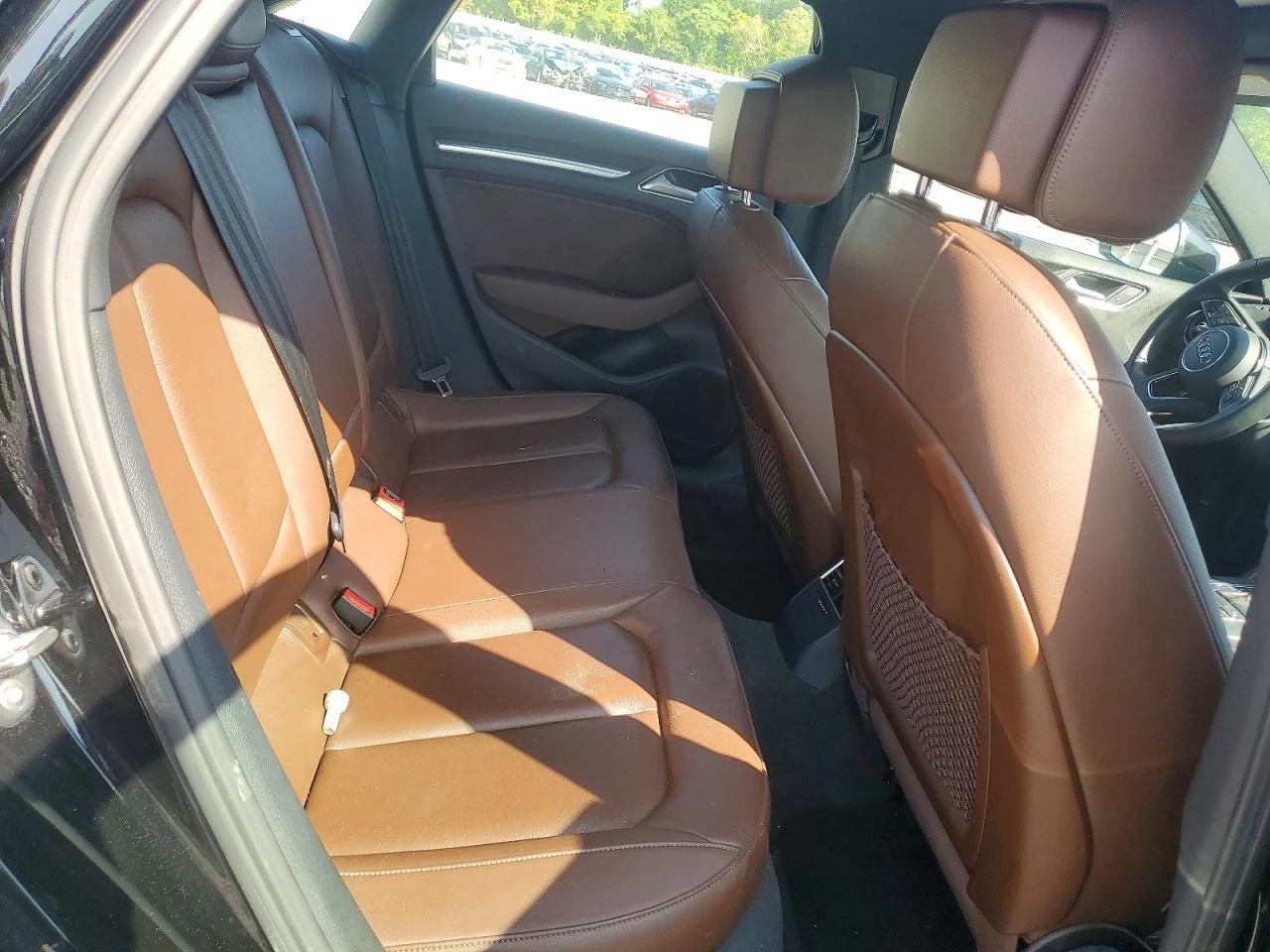 Audi A3 2.0l Premium, снимка 10 - Автомобили и джипове - 55812804