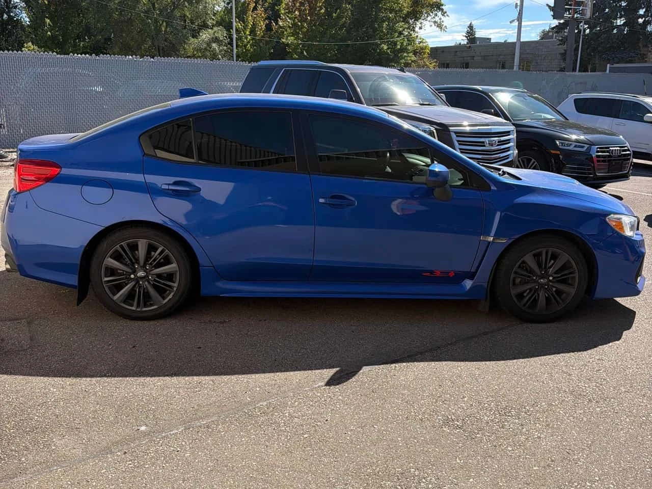 Subaru WRX Manual* CARFAX* АВТОКРЕДИТ БЕЗ ПЪРВОНАЧАЛНА ВНОСКА, снимка 3 - Автомобили и джипове - 56202126