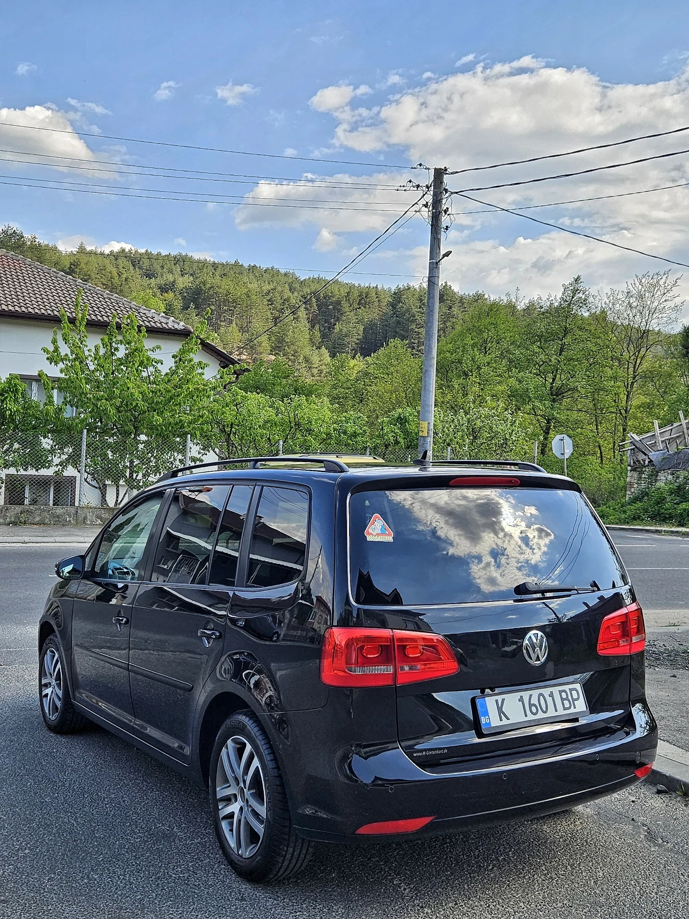 VW Touran, снимка 4 - Автомобили и джипове - 56215948