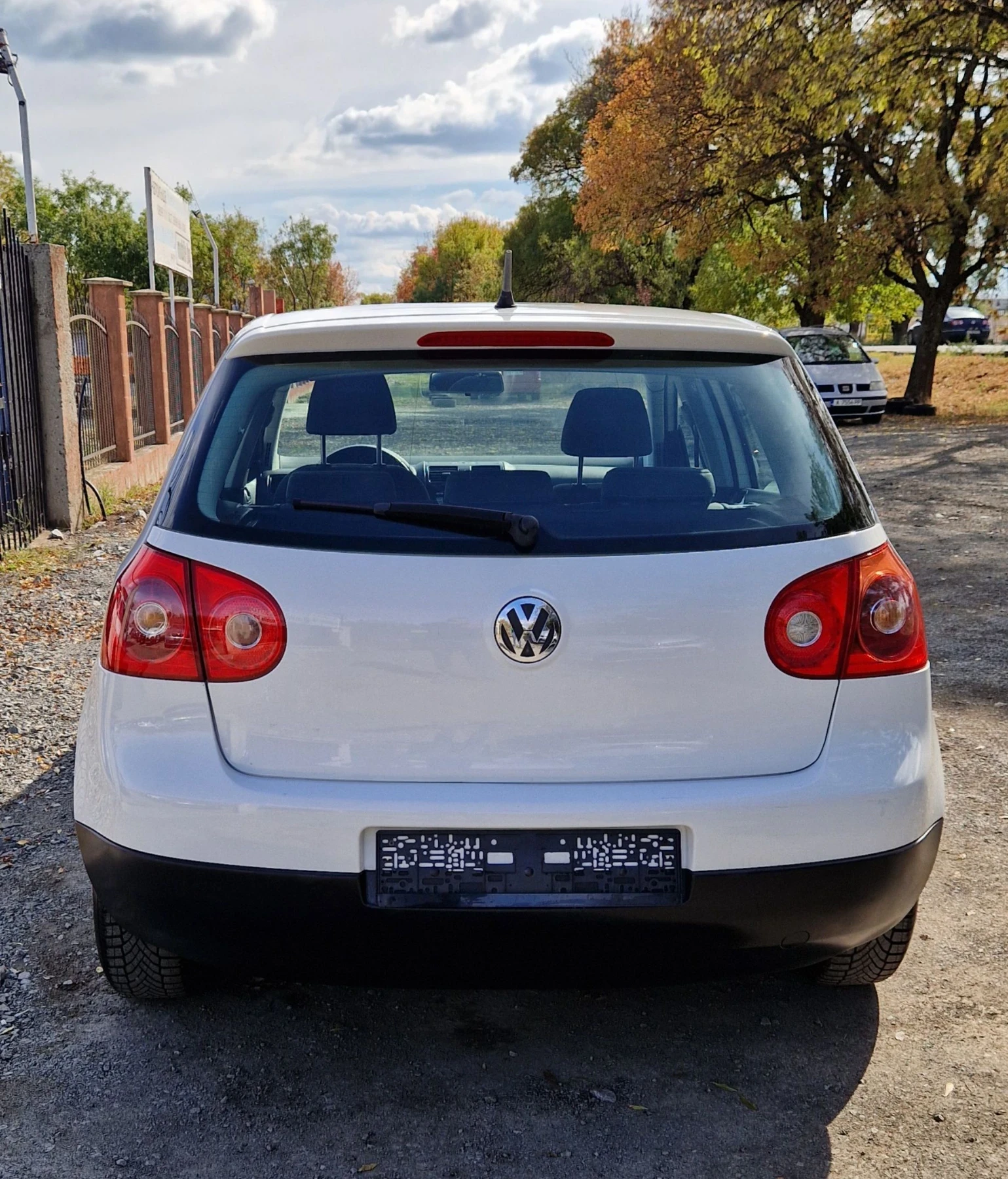 VW Golf 1.4i, снимка 4 - Автомобили и джипове - 56552015