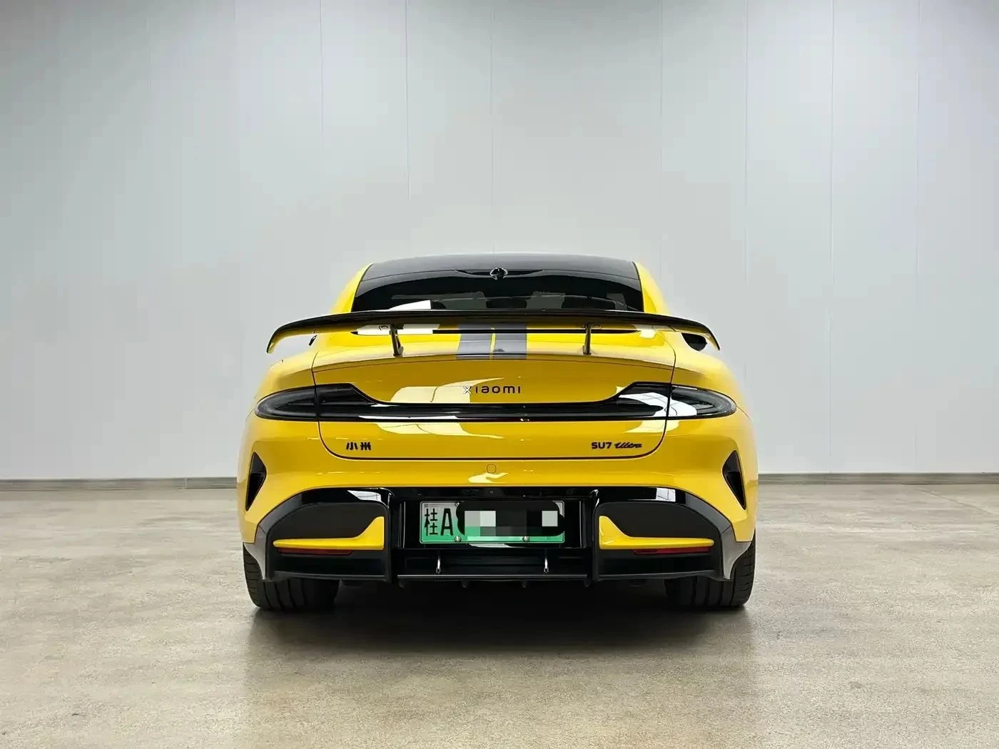 Xiaomi SU7, снимка 4 - Автомобили и джипове - 56690203