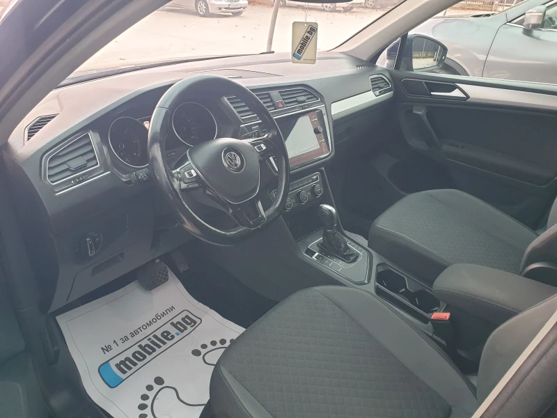 VW Tiguan 2.0 TDI, снимка 7 - Автомобили и джипове - 48043221