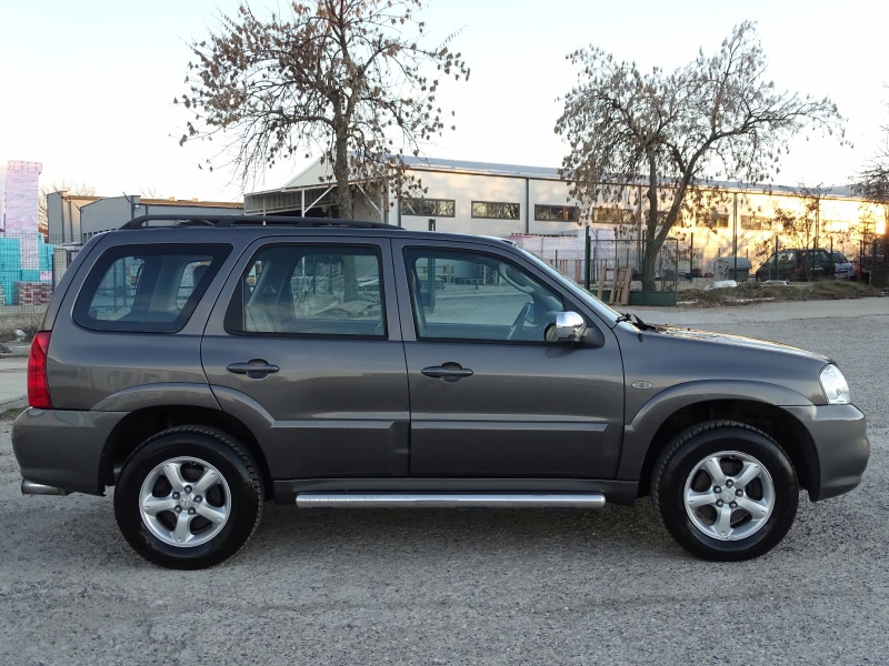 Mazda Tribute 2.3 Exclusive 4X4 150 Коня, снимка 5 - Автомобили и джипове - 49415922