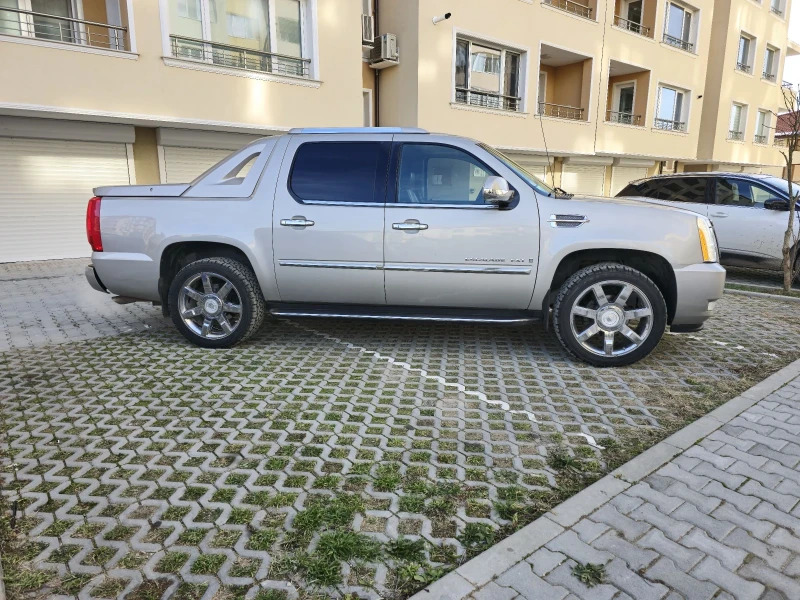 Cadillac Escalade EXT 6.2 4X4 LPG/Цена до края на месеца , снимка 5 - Автомобили и джипове - 49420799