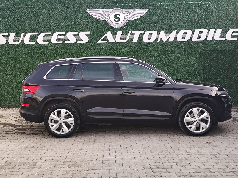 Skoda Kodiaq PANORAMA* CAMERA* PODGREV* CANTON* LINEASIST* DIST, снимка 3 - Автомобили и джипове - 49441779