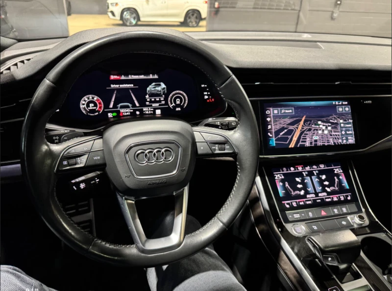 Audi Q8 Progressiv 55 TFSI quattro, снимка 8 - Автомобили и джипове - 52912008