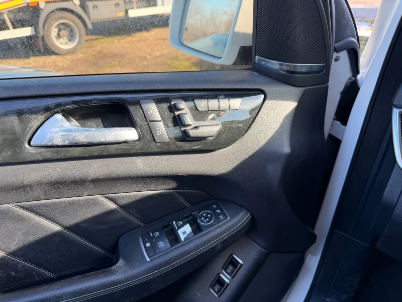 Mercedes-Benz GL 350 AMG pack , снимка 7 - Автомобили и джипове - 53108023