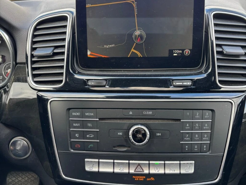 Mercedes-Benz GLE 350 * HeadUp* AвтоКредит* (ЦЕНА ДО БГ), снимка 12 - Автомобили и джипове - 53471904