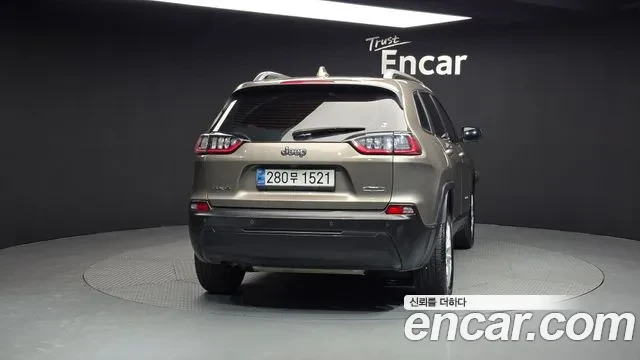 Jeep Cherokee Rongitude AWD, снимка 4 - Автомобили и джипове - 54755283