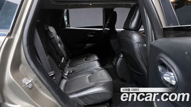 Jeep Cherokee Rongitude AWD, снимка 14 - Автомобили и джипове - 54755283