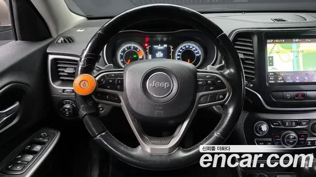 Jeep Cherokee Rongitude AWD, снимка 7 - Автомобили и джипове - 54755283