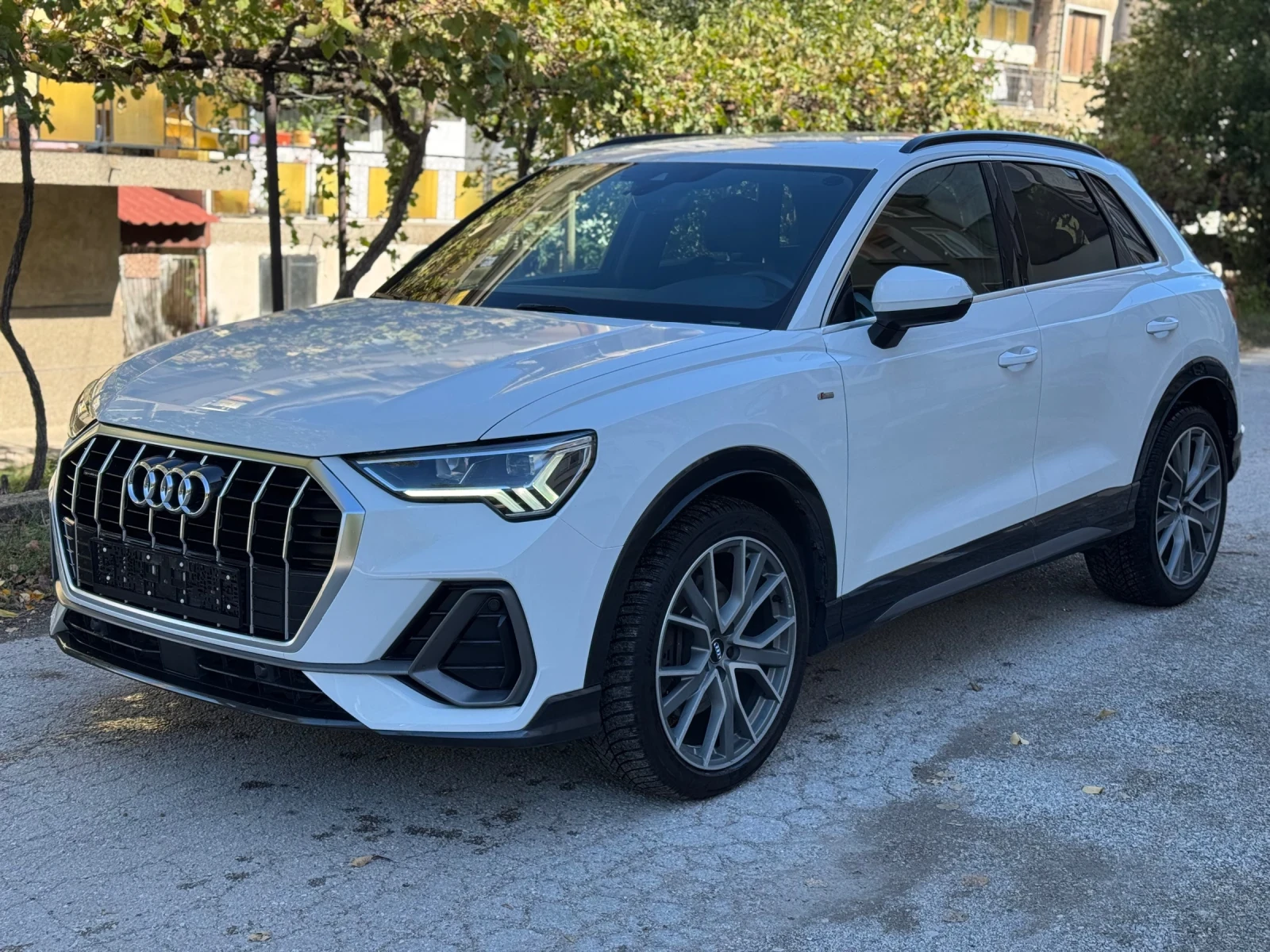 Audi Q3 40TDI* Quattro* 3xS-Line* Virtual - изображение 2