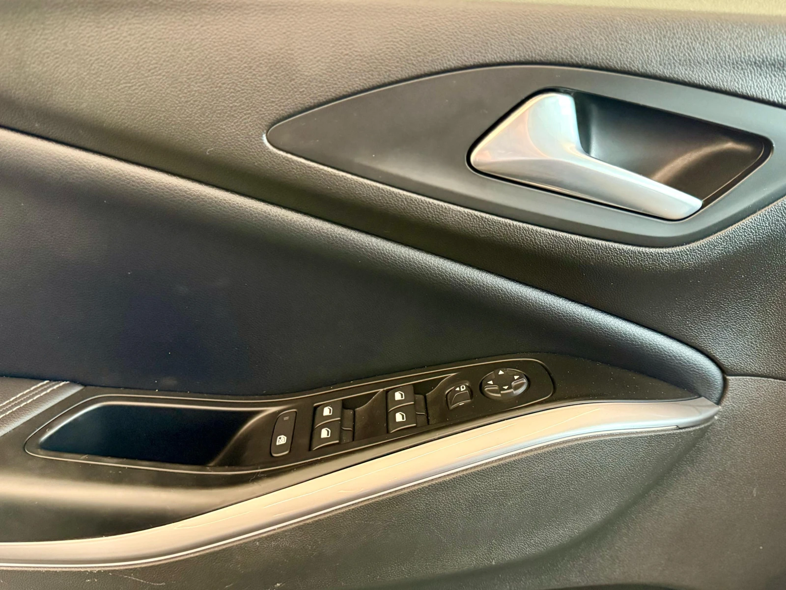 Opel Grandland X Turbo* Лизинг*  - изображение 7