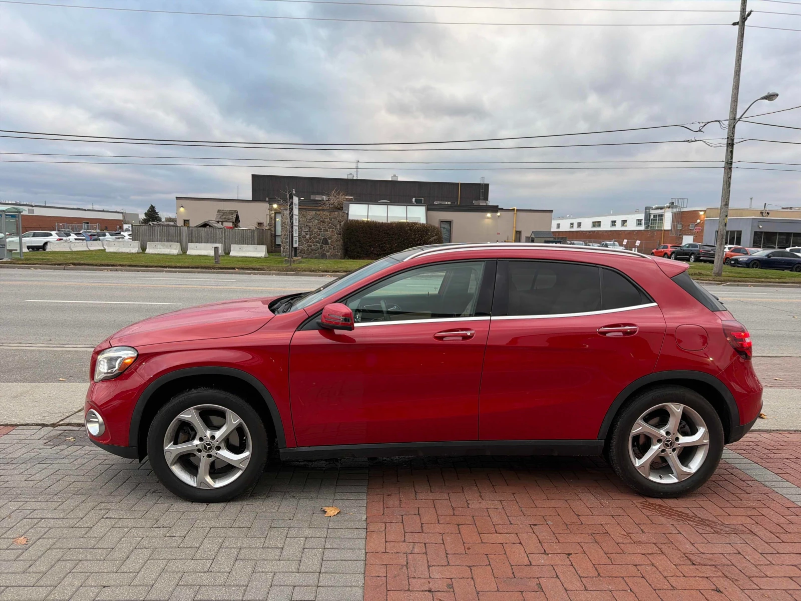 Mercedes-Benz GLA 250 * * CARFAX * *   * *  | Mobile.bg   3