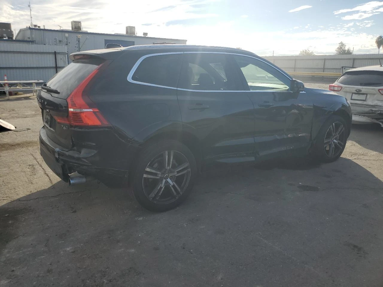 Volvo XC60 T6* ���������* �����* ���������* ������* �����* �� | Mobile.bg � ����������� 2
