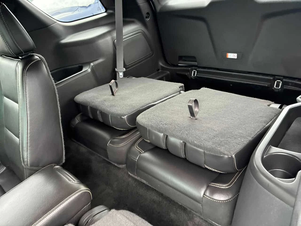 Ford Explorer * Sport * ПОДГРЕВ * PANO* KEYLESS* , снимка 12 - Автомобили и джипове - 53903960