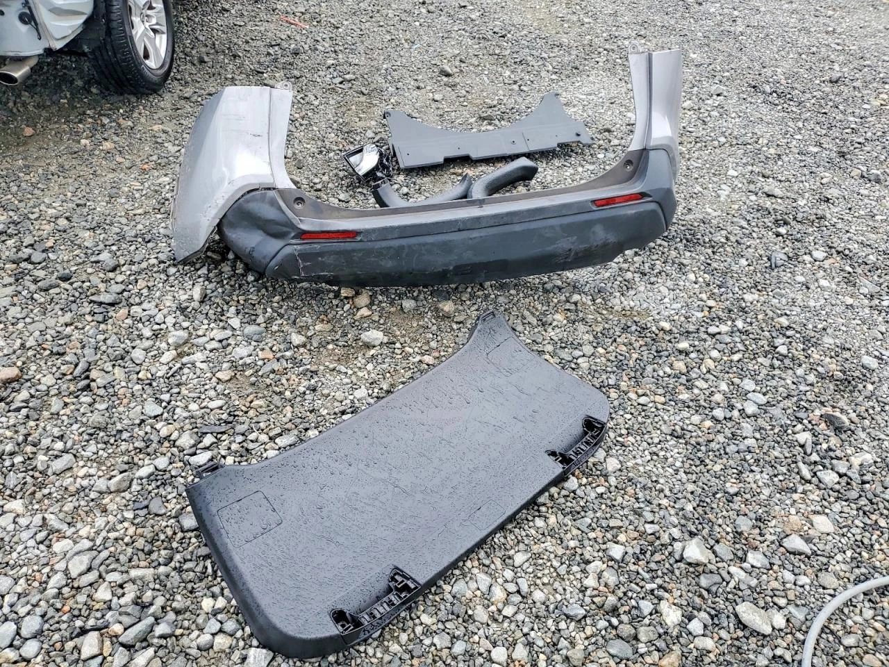 Toyota Rav4 2.5l Xle, снимка 13 - Автомобили и джипове - 54093377