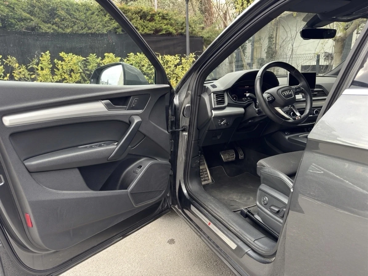 Audi Q5 45 TFSI, снимка 11 - Автомобили и джипове - 54161432