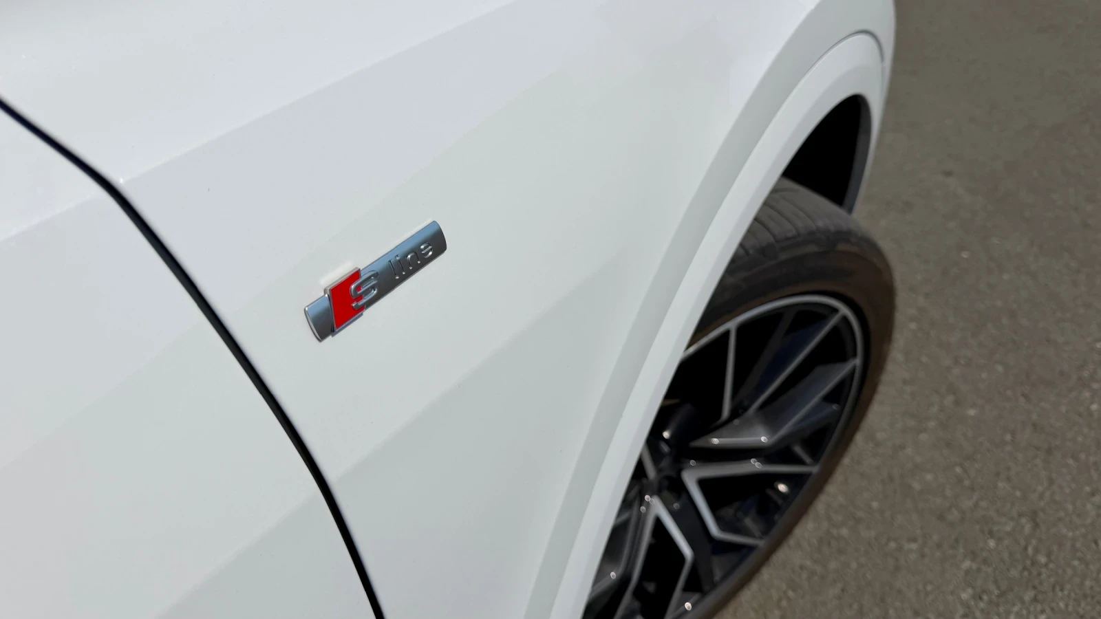 Audi Q8, снимка 9 - Автомобили и джипове - 54968431