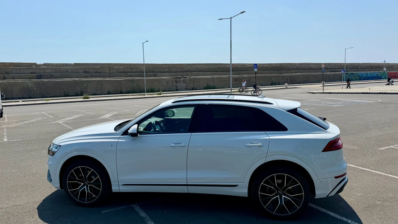 Audi Q8, снимка 6 - Автомобили и джипове - 54968431
