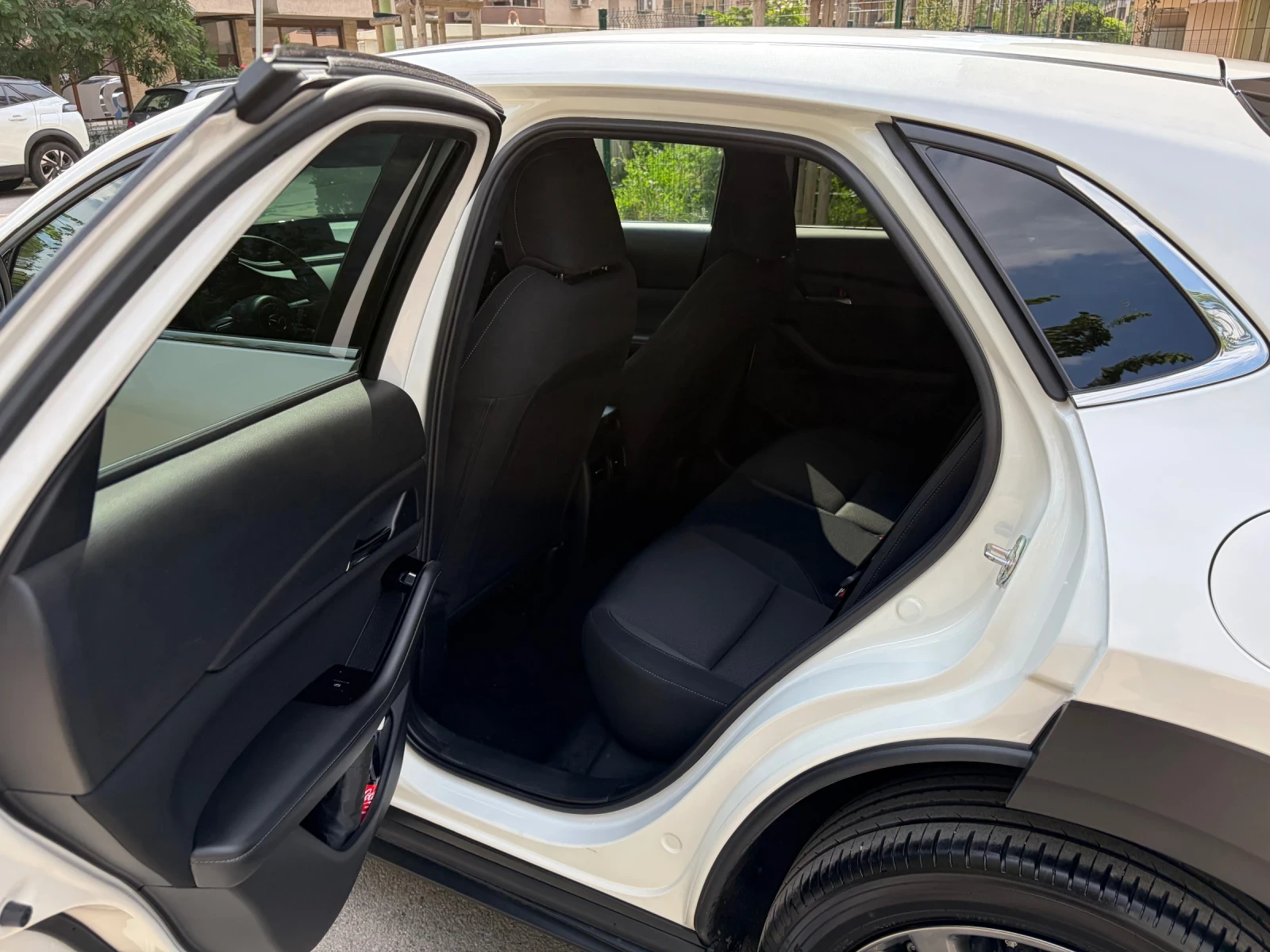 Mazda CX-30 2.0 eSkyactiv X 186кс Exclusive line-гаранция 2030, снимка 15 - Автомобили и джипове - 55229702