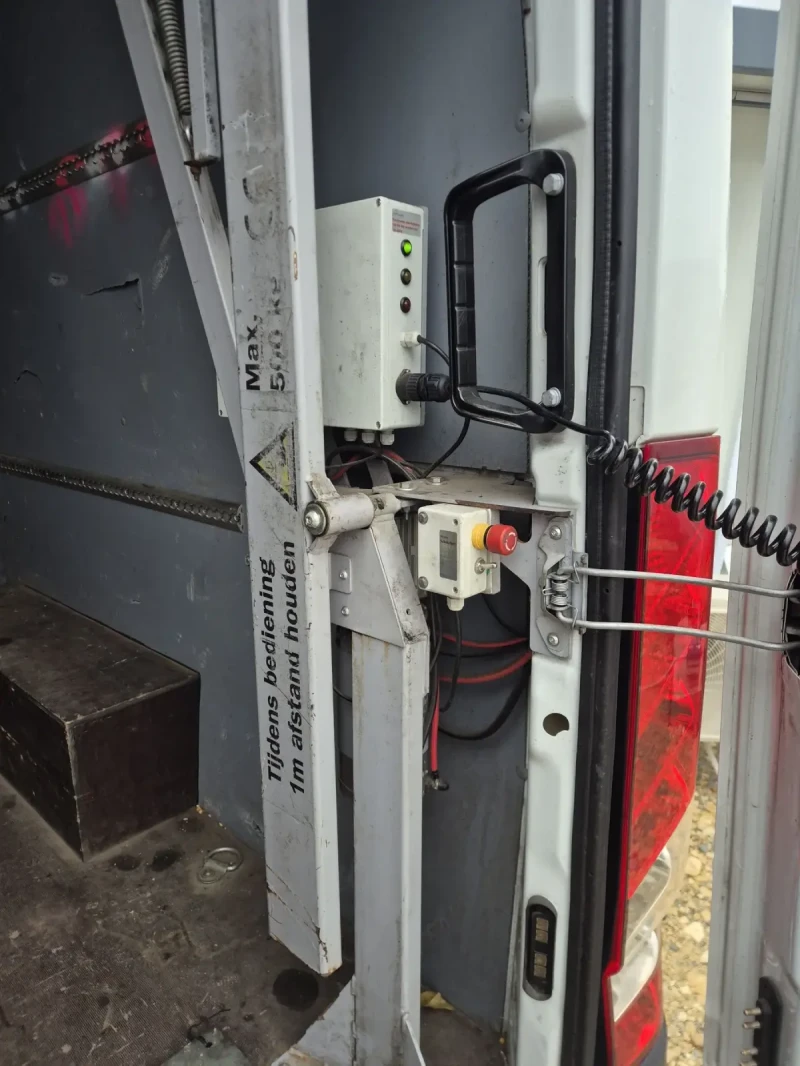 Iveco Daily 35S14 ПАДАЩ БОРД , снимка 6 - Бусове и автобуси - 52871762