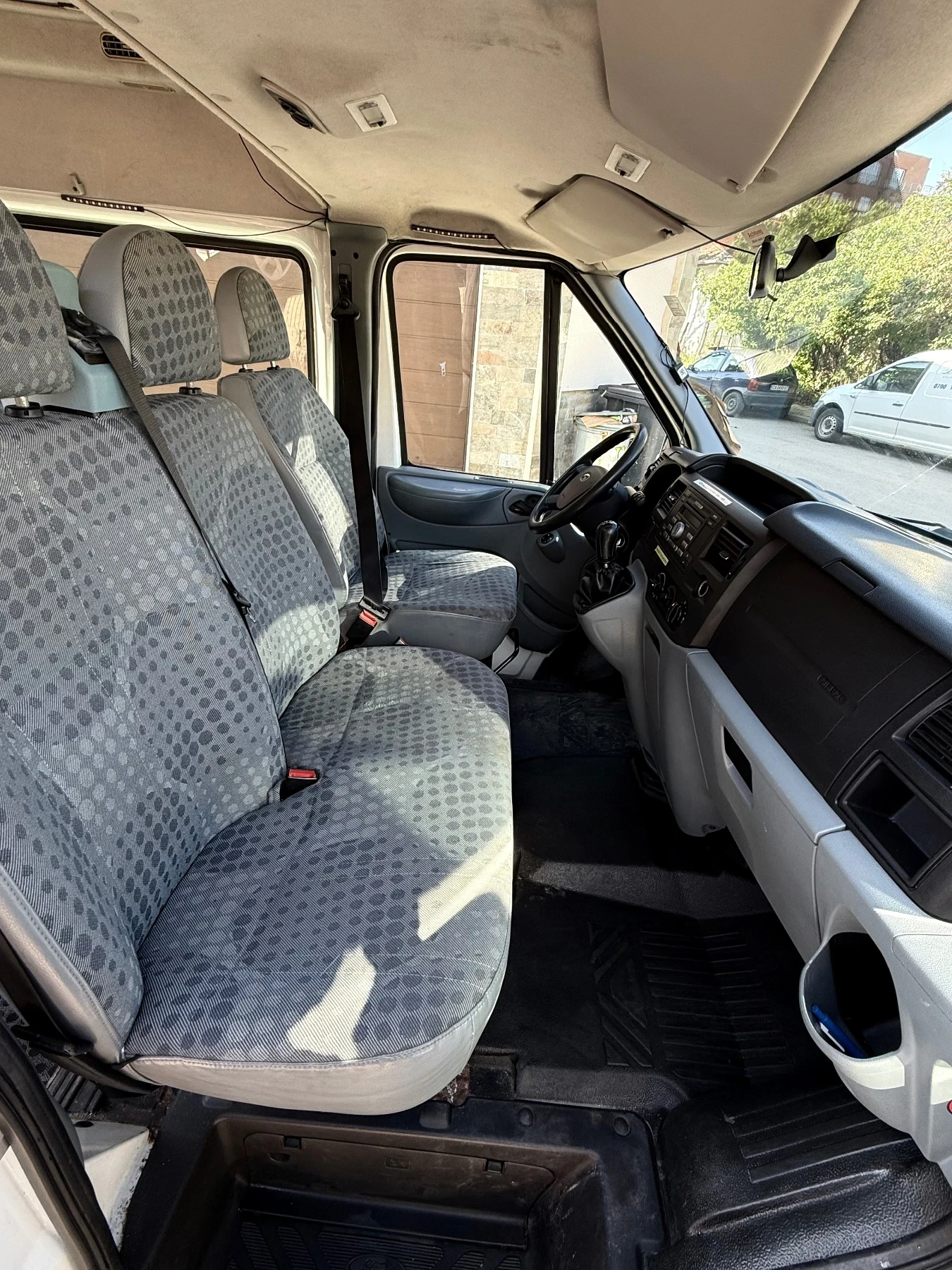 Ford Transit 8+ 1 инвалиден - изображение 8