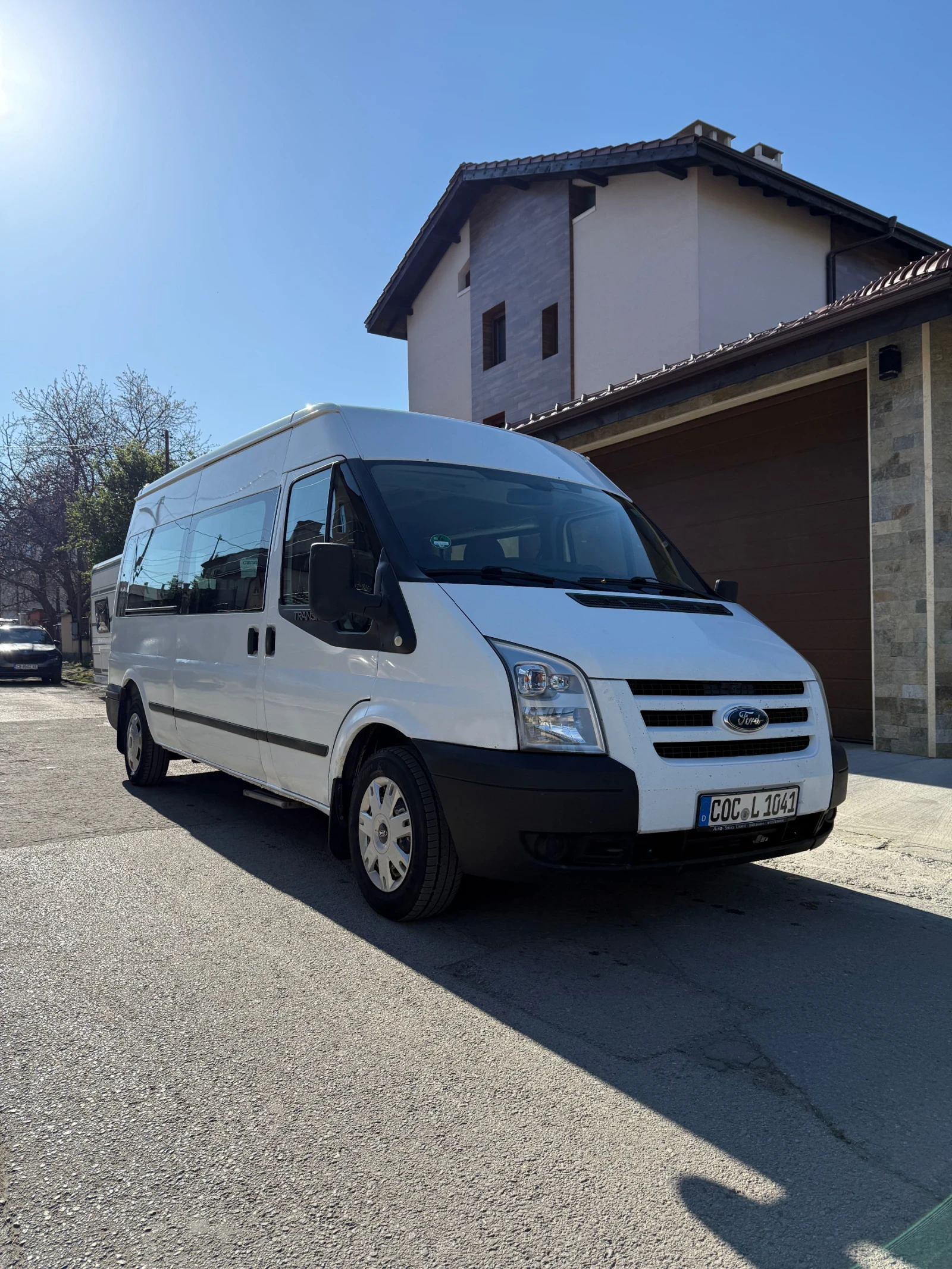 Ford Transit 8+ 1 инвалиден - изображение 2