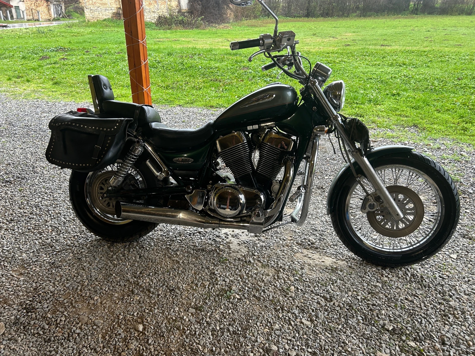 Suzuki Intruder Vs 1400 куб. 5 скорости, снимка 1