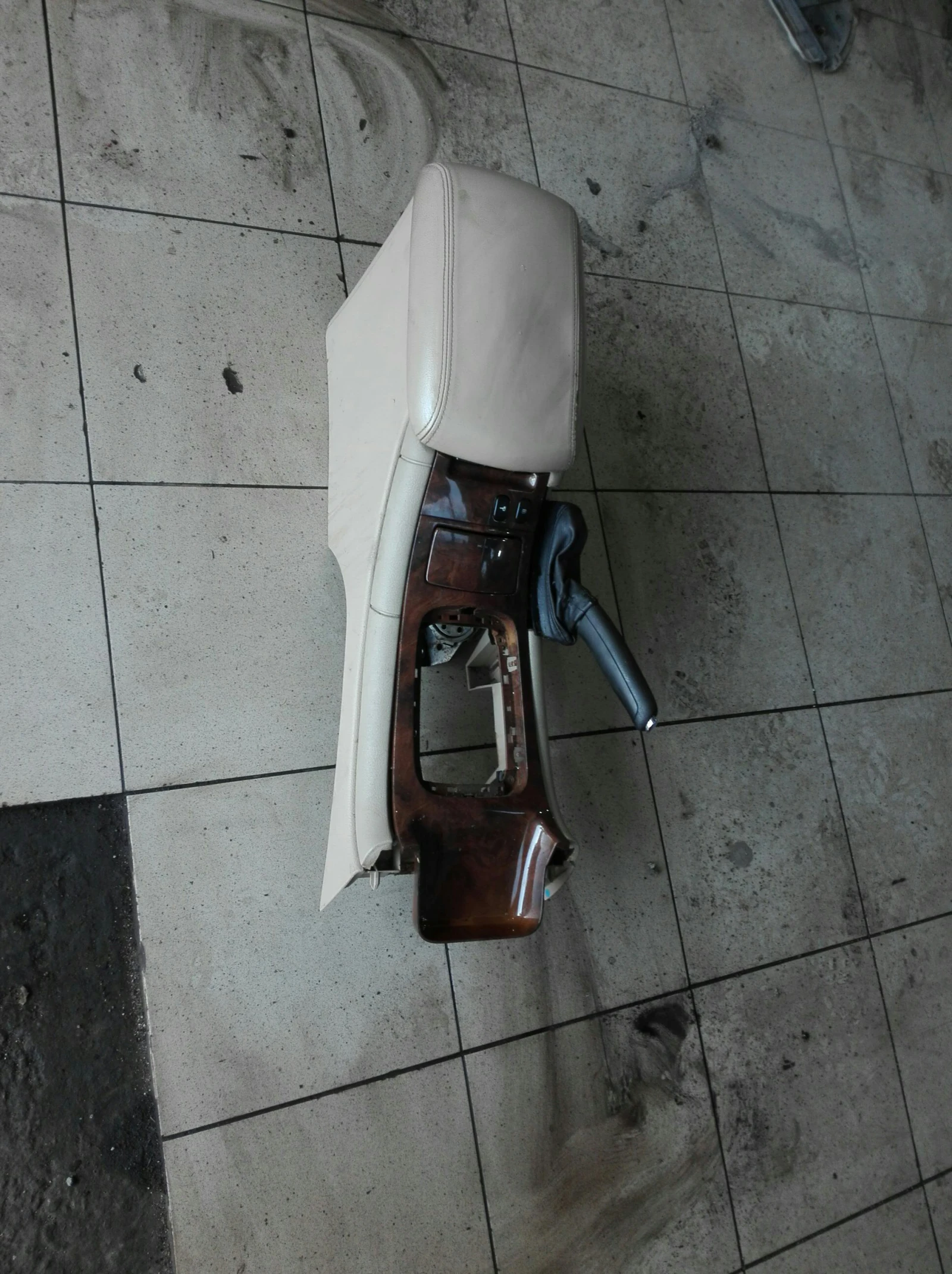 ����������� ���� 607 | Mobile.bg � ����������� 1