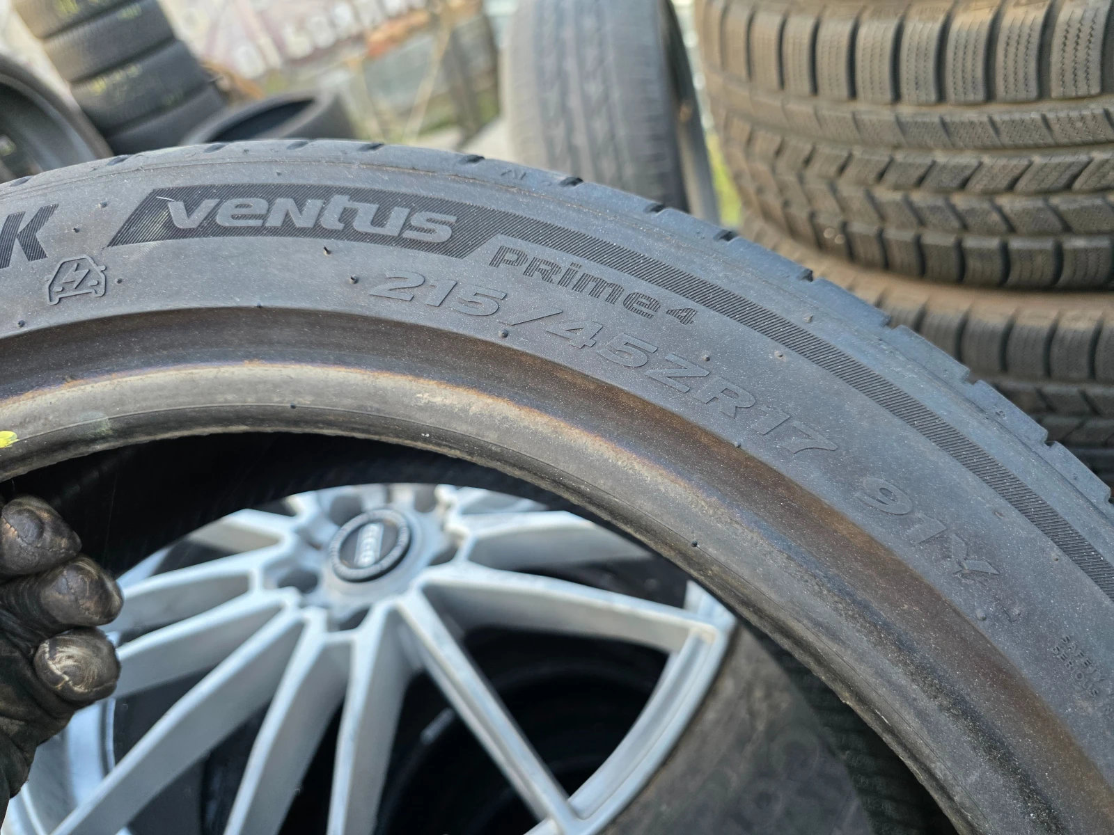 Гуми Летни 215/45R17, снимка 5 - Гуми и джанти - 55581430