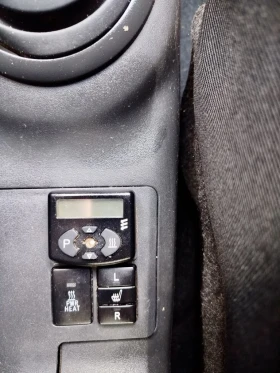 Toyota Yaris 1.4 d4d, снимка 13