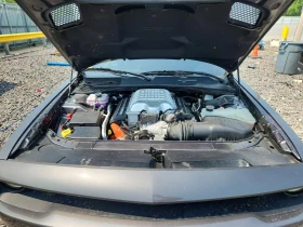 Dodge Challenger 6.2l Srt Hellcat, снимка 11