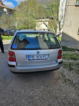 VW Passat, снимка 5 - Автомобили и джипове - 45269259