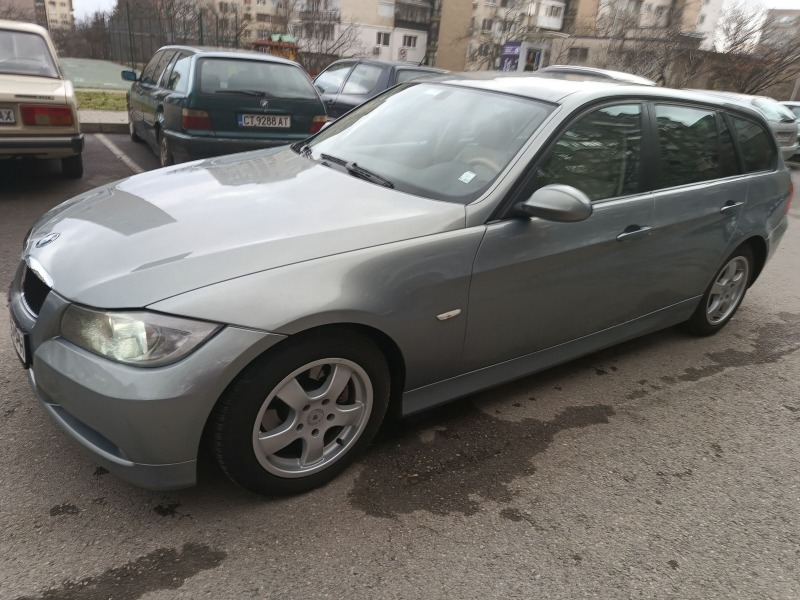 BMW 320 Е91, снимка 5 - Автомобили и джипове - 42945910