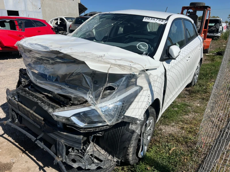 Hyundai I20 1.25i, снимка 4 - Автомобили и джипове - 47386308